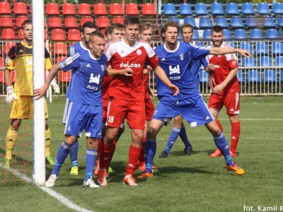 Bezbarwne derby