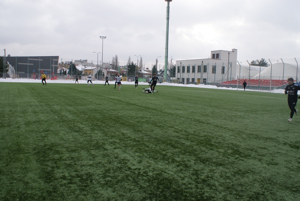 ZĄBKOVIA Ząbki – BŁONIANKA Błonie (III Liga) 2-2 (1-2)