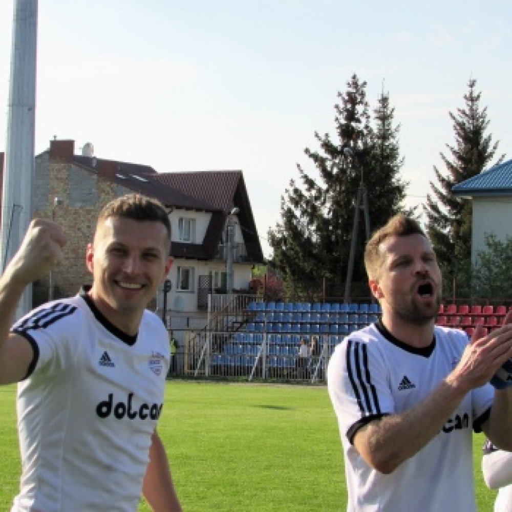 PIŁKA TO PROSTA GRA – przed 34 kolejką