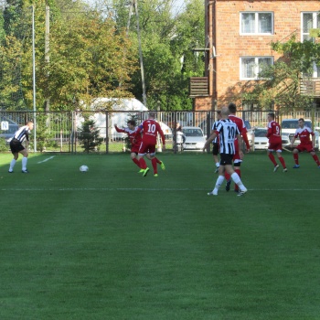 Dolcan Ząbki – Huragan Wołomin