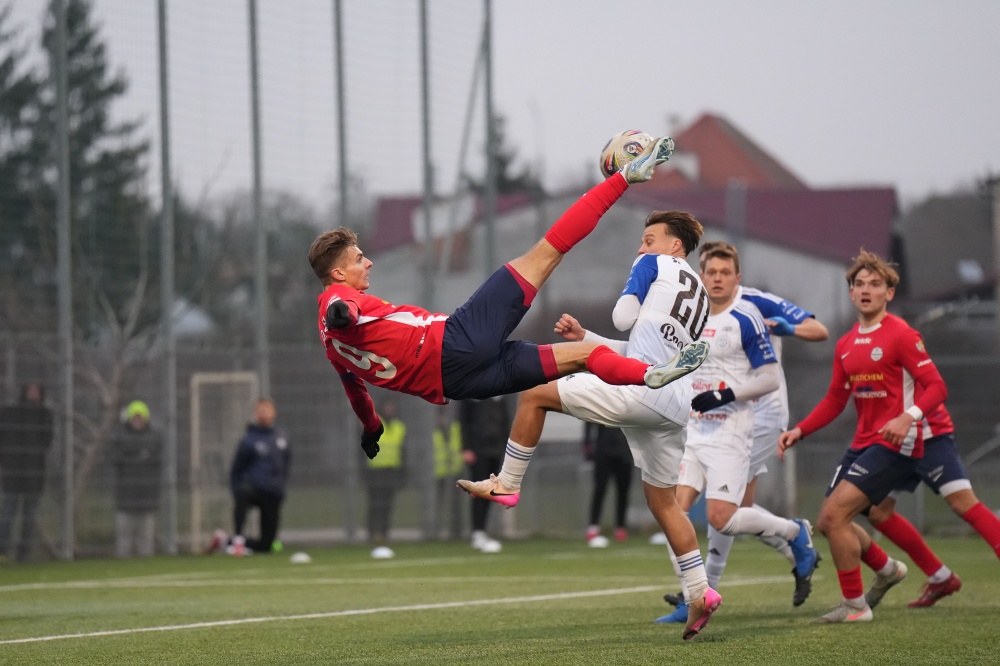 Minimalna porażka na koniec rundy