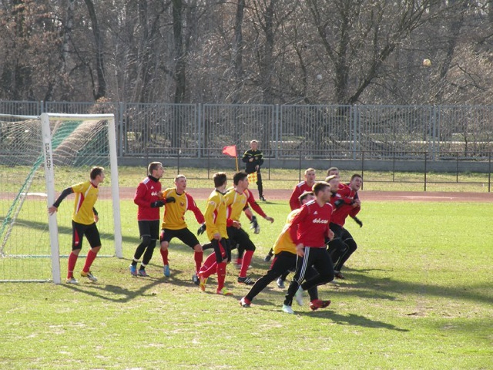 Sparing: Zwycięstwo z Jarotą