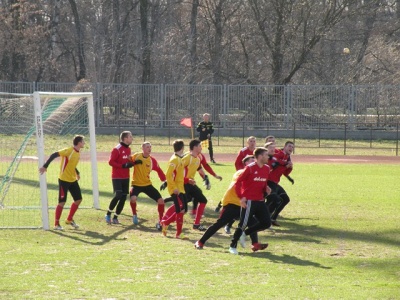 Sparing: Zwycięstwo z Jarotą