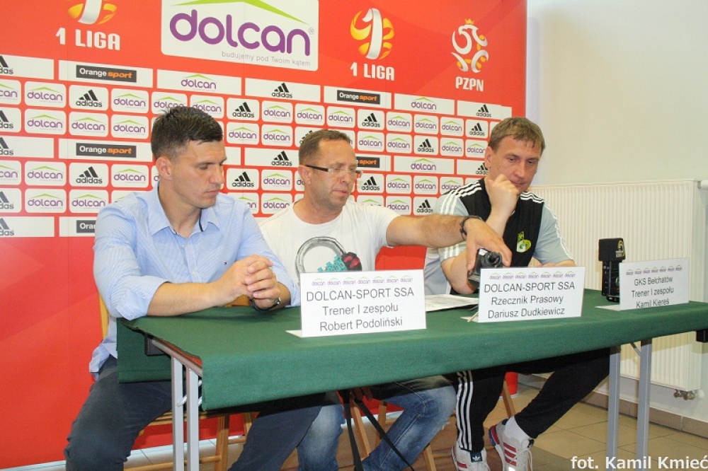"Cieszymy się tą chwilą" - trenerzy po meczu Dolcan - GKS Bełchatów