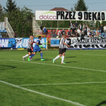 Dolcan Ząbki – Huragan Wołomin