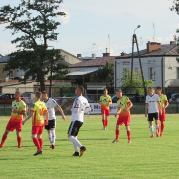 Czarni Węgrów - Dolcan Ząbki