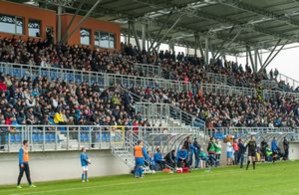 POGOŃ SIEDLCE - DOLCAN ZĄBKI