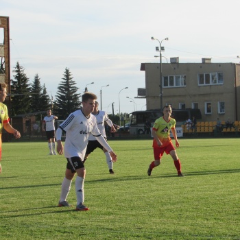 Czarni Węgrów - Dolcan Ząbki