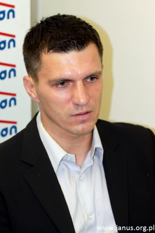 "Słaby mecz plus Darek Pawlusiński" - trenerzy po meczu Dolcan - Termalica